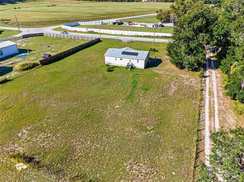 12825 SE 115th Avenue Ocklawaha FL 32179