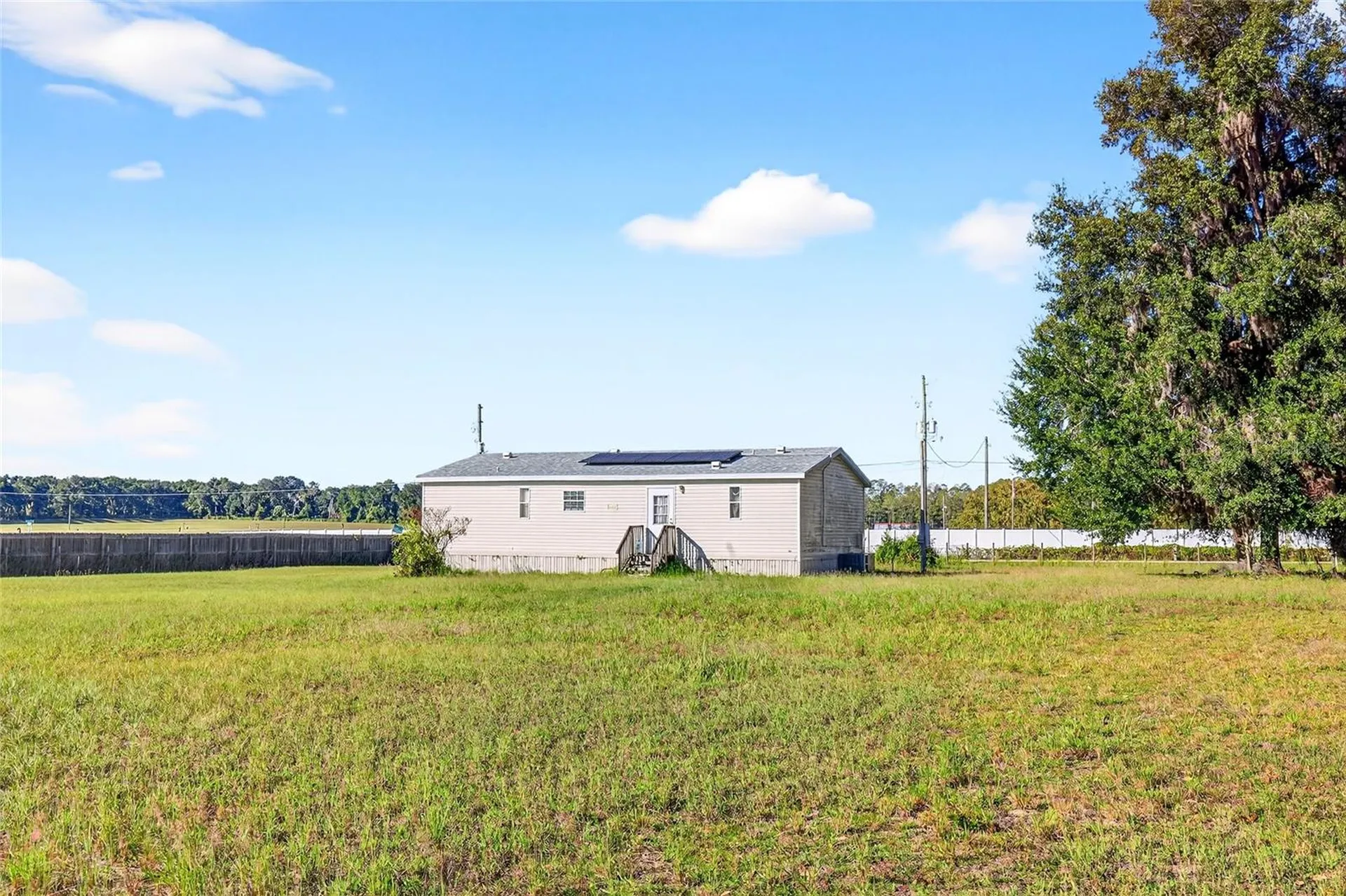 12825 SE 115th Avenue Ocklawaha FL 32179