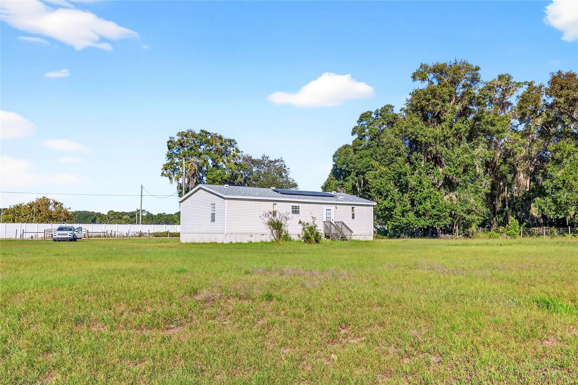 12825 SE 115th Avenue Ocklawaha FL 32179
