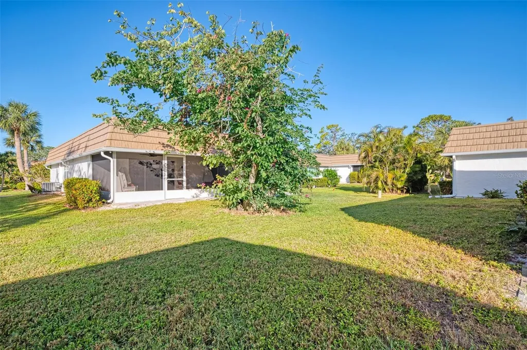 2505 Riverbluff Parkway Sarasota FL 34231