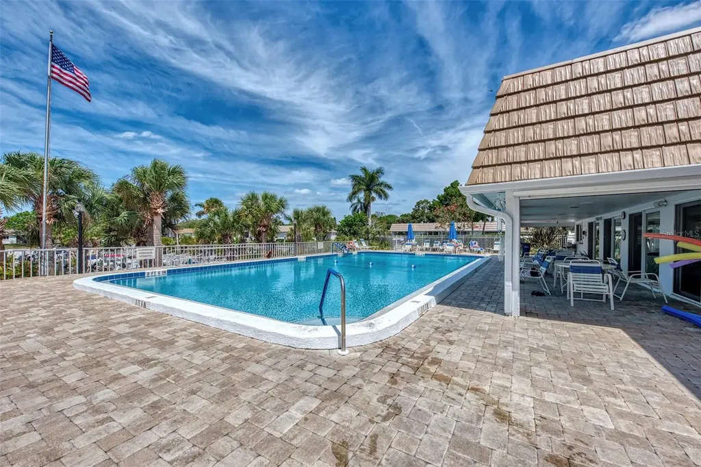 2505 Riverbluff Parkway Sarasota FL 34231