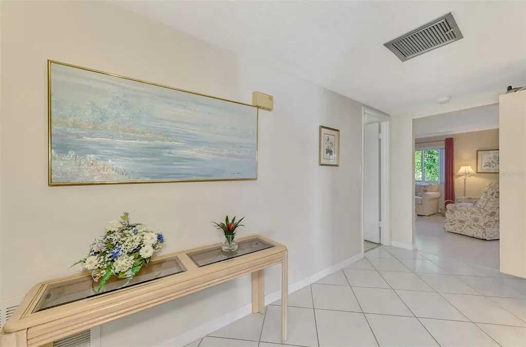 2505 Riverbluff Parkway Sarasota FL 34231