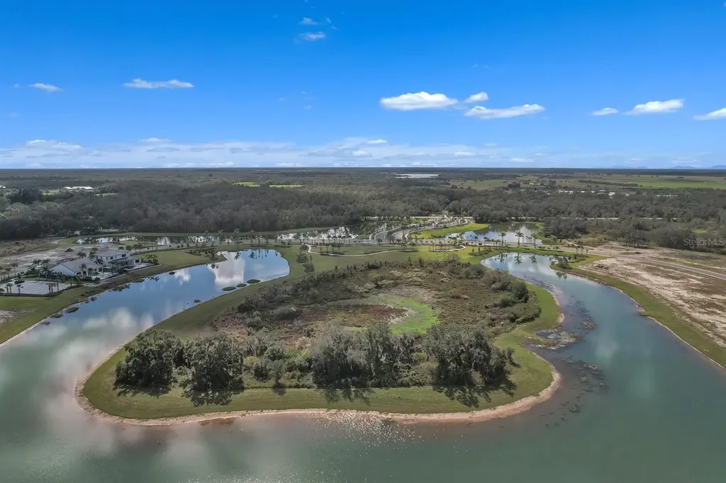 2485 Waterfront Circle Sarasota FL 34240