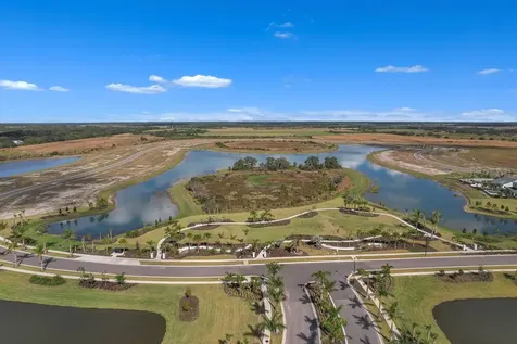 2485 Waterfront Circle Sarasota FL 34240