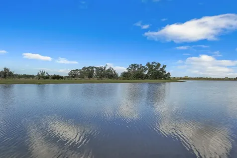 2485 Waterfront Circle Sarasota FL 34240