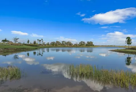 2485 Waterfront Circle Sarasota FL 34240