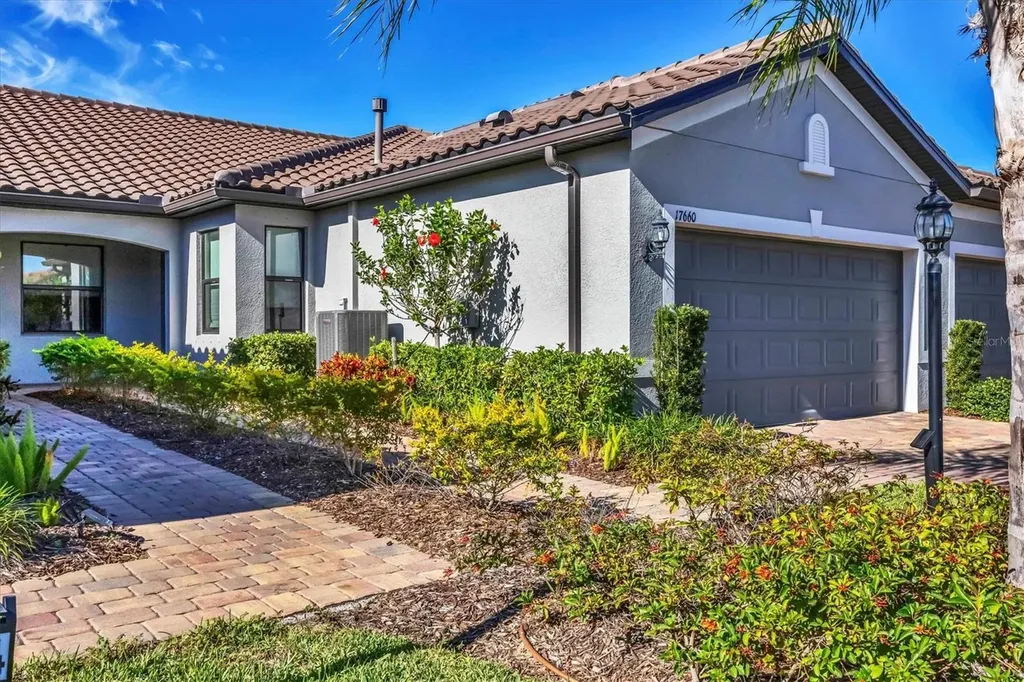 17660 Northwood Place Bradenton FL 34202