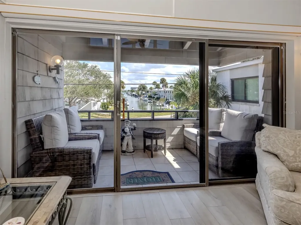 1555 Tarpon Center Drive Venice FL 34285