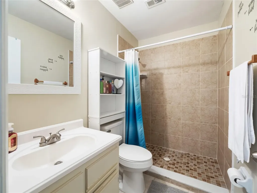 18 Oak Court Ocala FL 34472