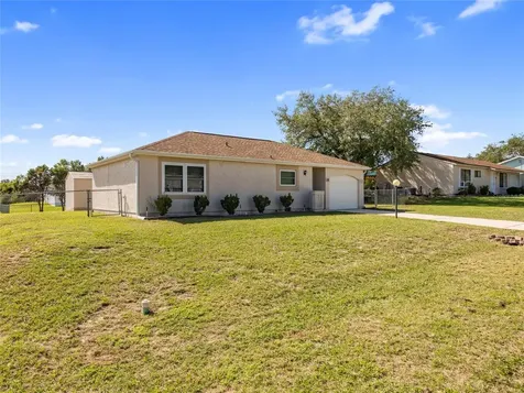 18 Oak Court Ocala FL 34472
