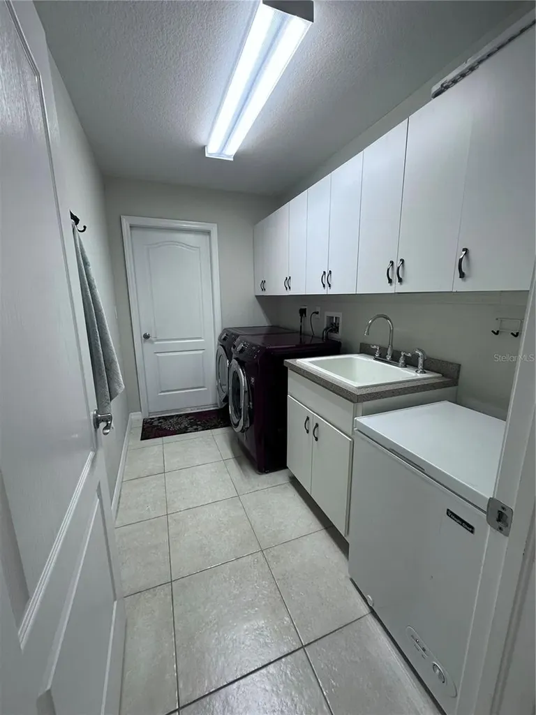 399 Bal Harbor Boulevard Punta Gorda FL 33950