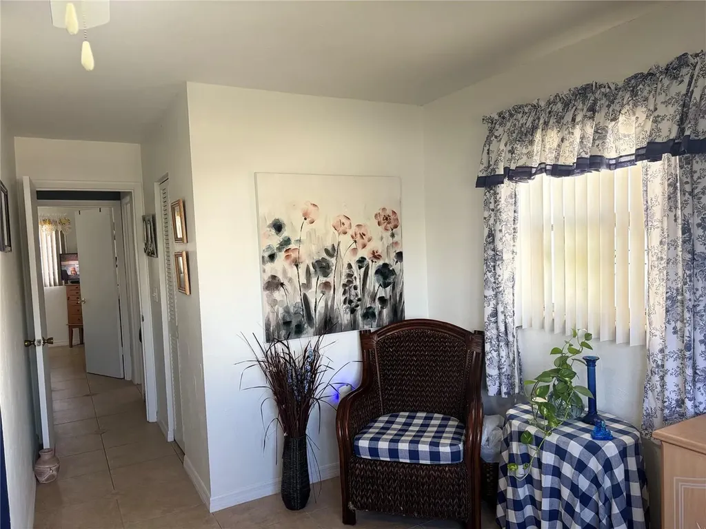 5983 Coral Way Bradenton FL 34207