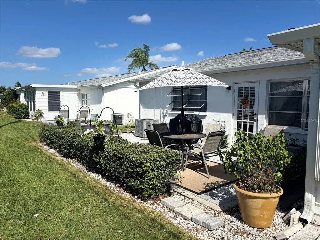 5983 Coral Way Bradenton FL 34207