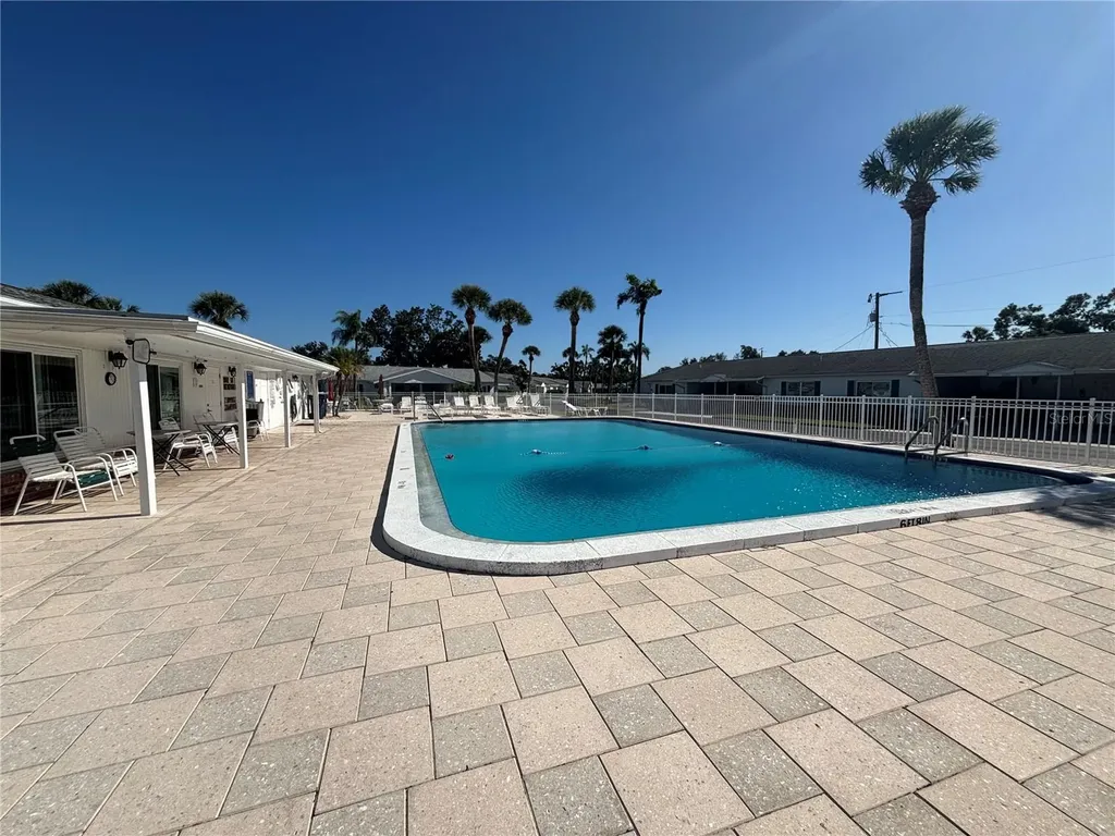 5983 Coral Way Bradenton FL 34207