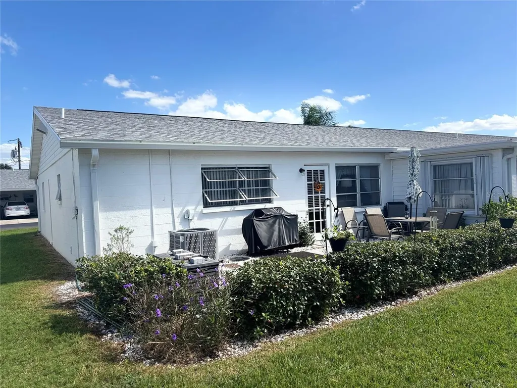 5983 Coral Way Bradenton FL 34207