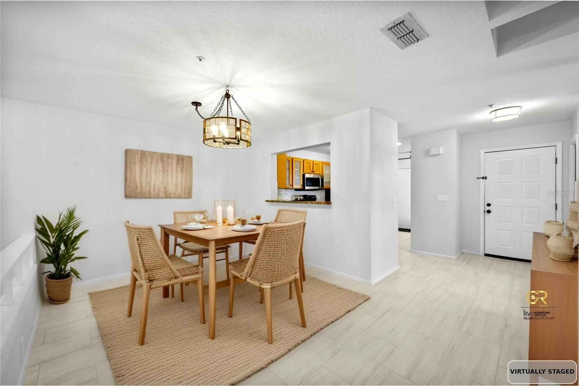 641 Maple Oak Circle Altamonte Springs FL 32701
