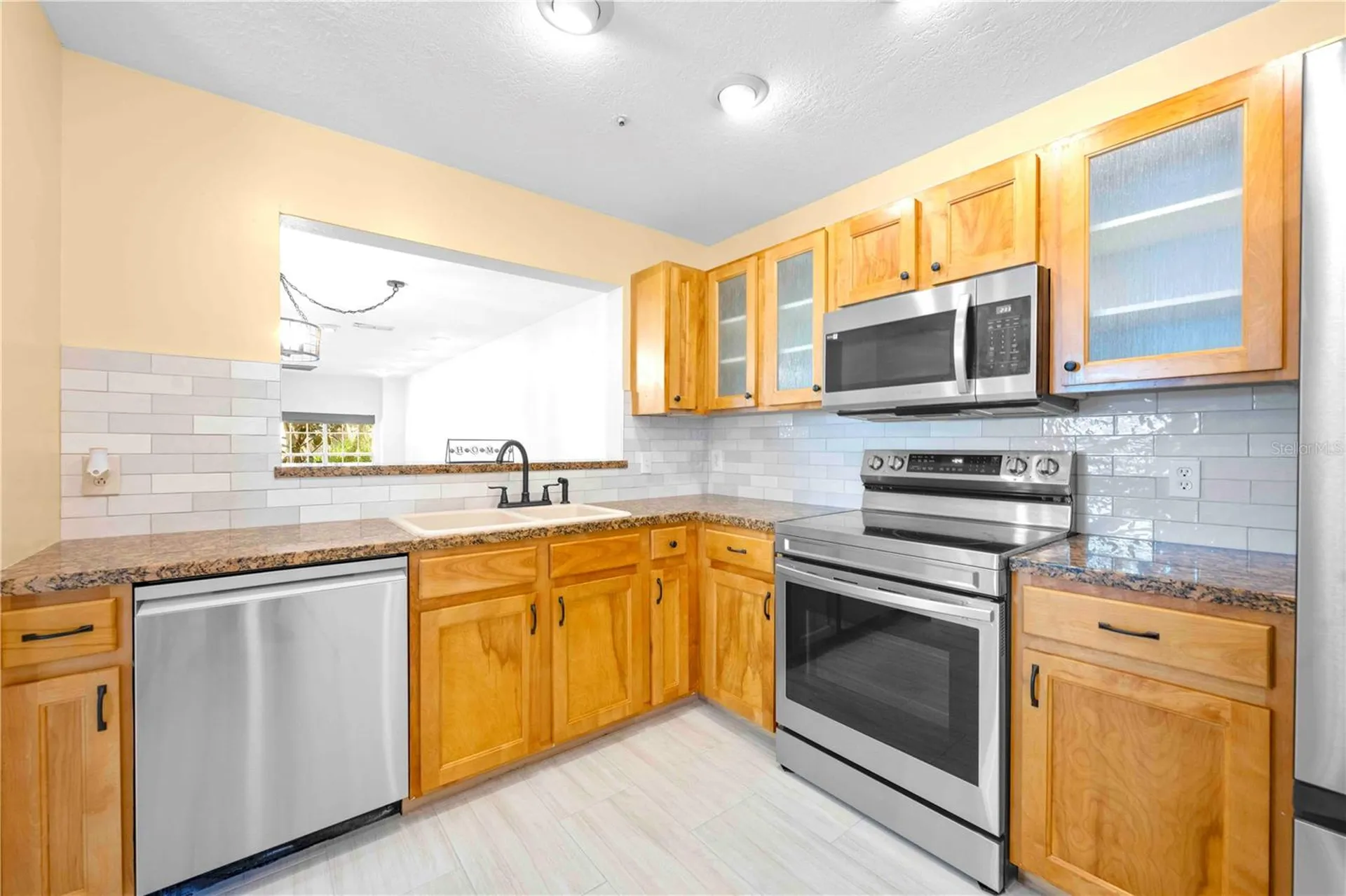 641 Maple Oak Circle Altamonte Springs FL 32701