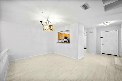 641 Maple Oak Circle Altamonte Springs FL 32701