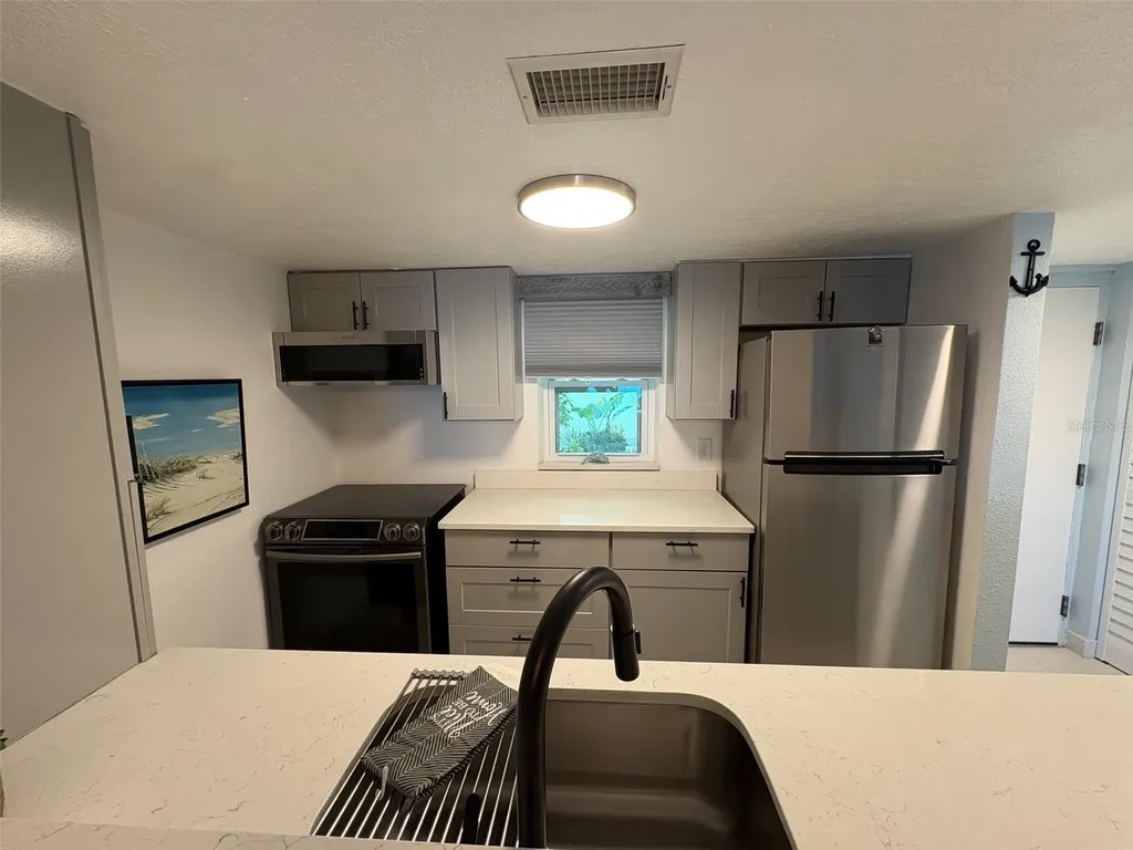 464 Paula Drive N Dunedin FL 34698