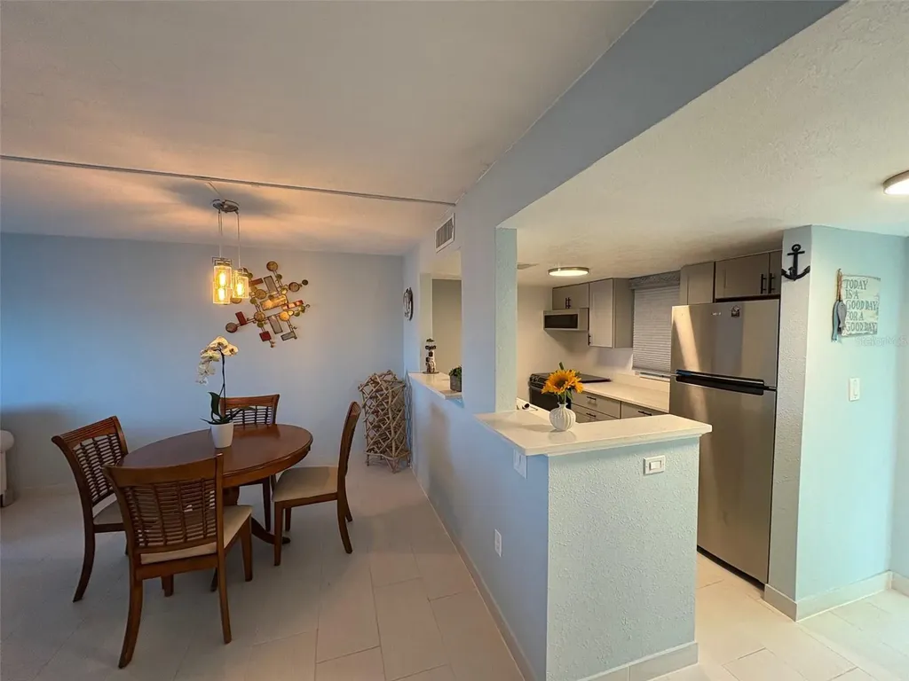 464 Paula Drive N Dunedin FL 34698