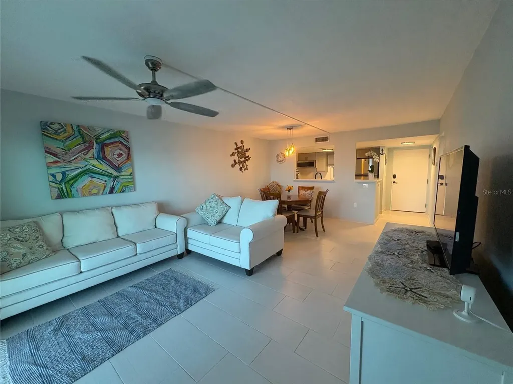 464 Paula Drive N Dunedin FL 34698