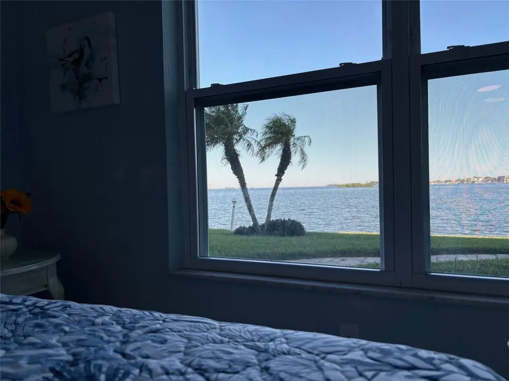 464 Paula Drive N Dunedin FL 34698