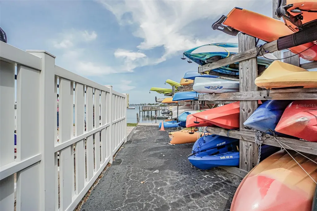 464 Paula Drive N Dunedin FL 34698