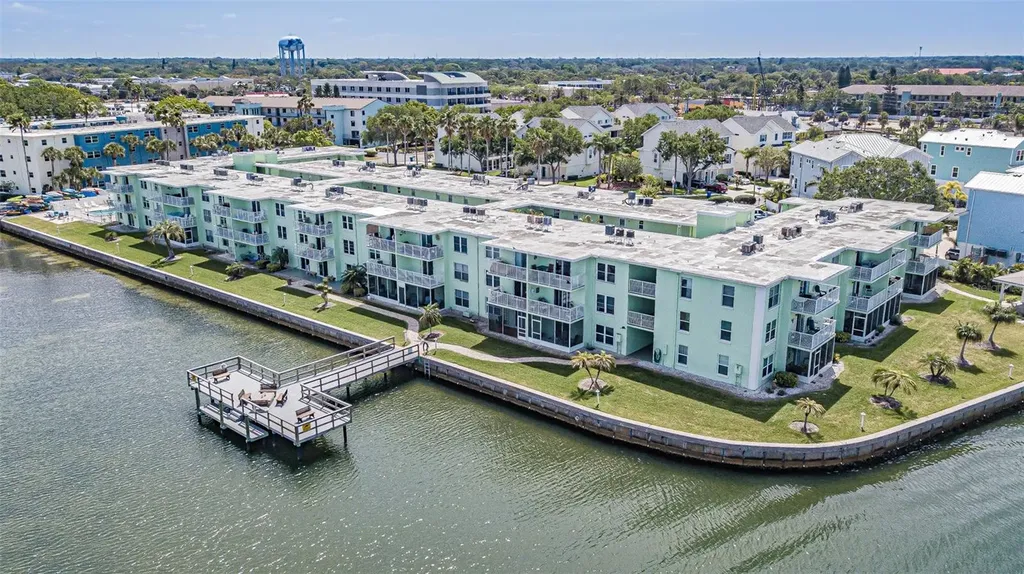 464 Paula Drive N Dunedin FL 34698