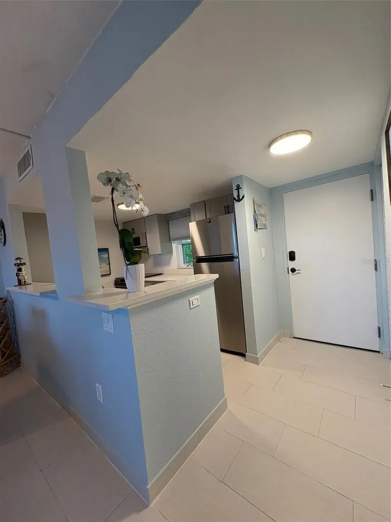 464 Paula Drive N Dunedin FL 34698