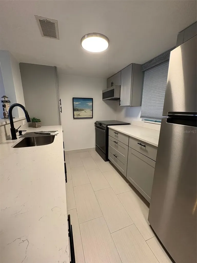 464 Paula Drive N Dunedin FL 34698