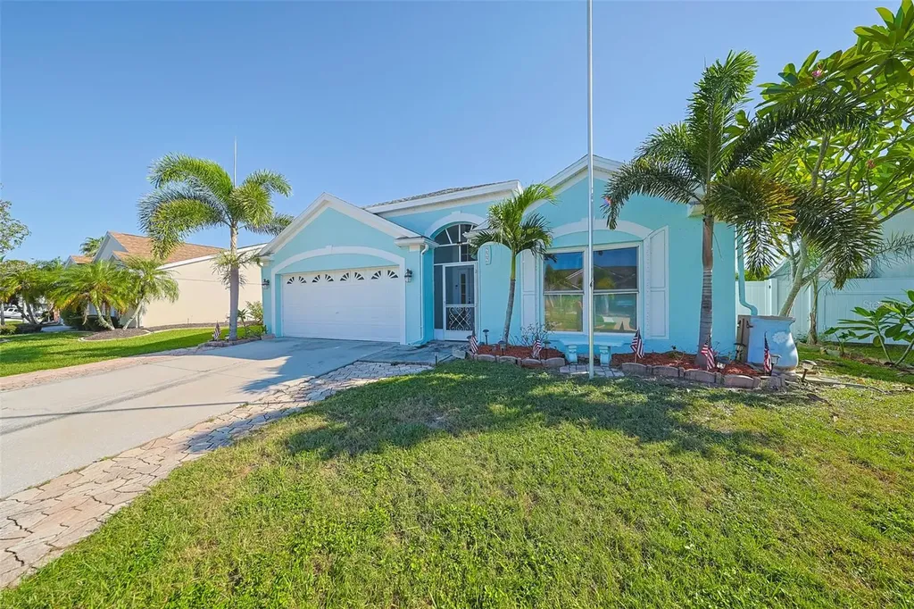 222 Lakeway Lane Apollo Beach FL 33572