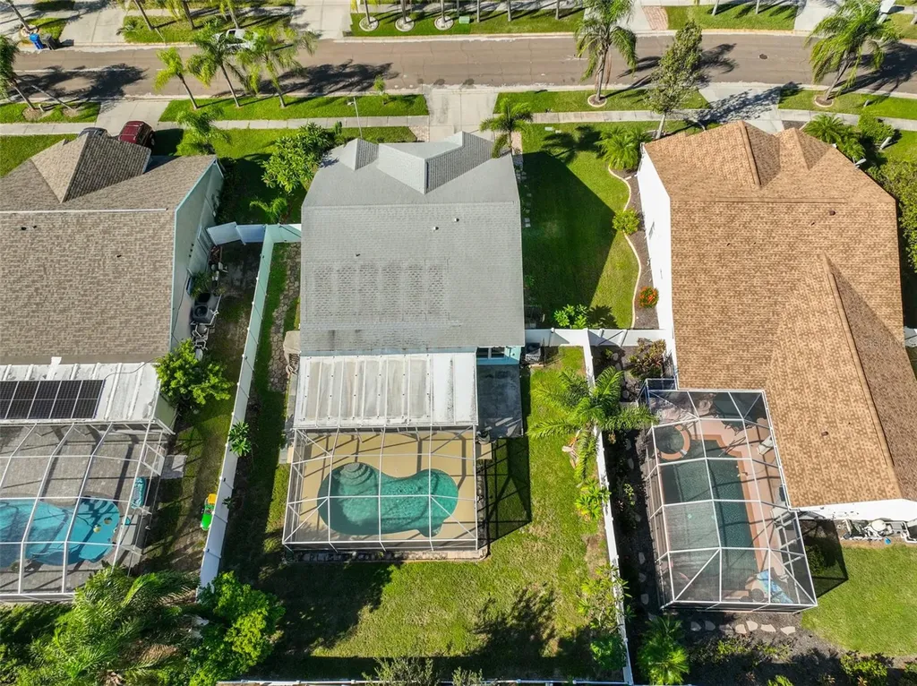 222 Lakeway Lane Apollo Beach FL 33572