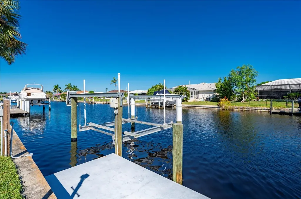 2140 Via Seville Punta Gorda FL 33950