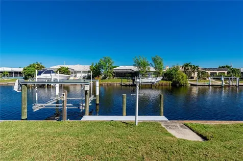 2140 Via Seville Punta Gorda FL 33950