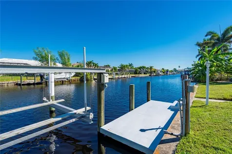 2140 Via Seville Punta Gorda FL 33950