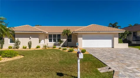 2140 Via Seville Punta Gorda FL 33950