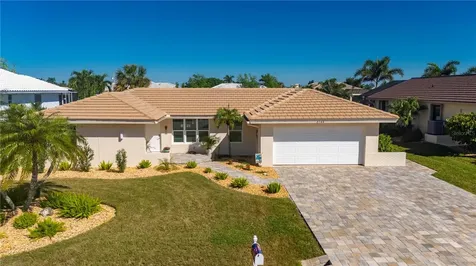 2140 Via Seville Punta Gorda FL 33950