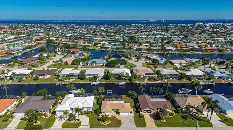 2140 Via Seville Punta Gorda FL 33950