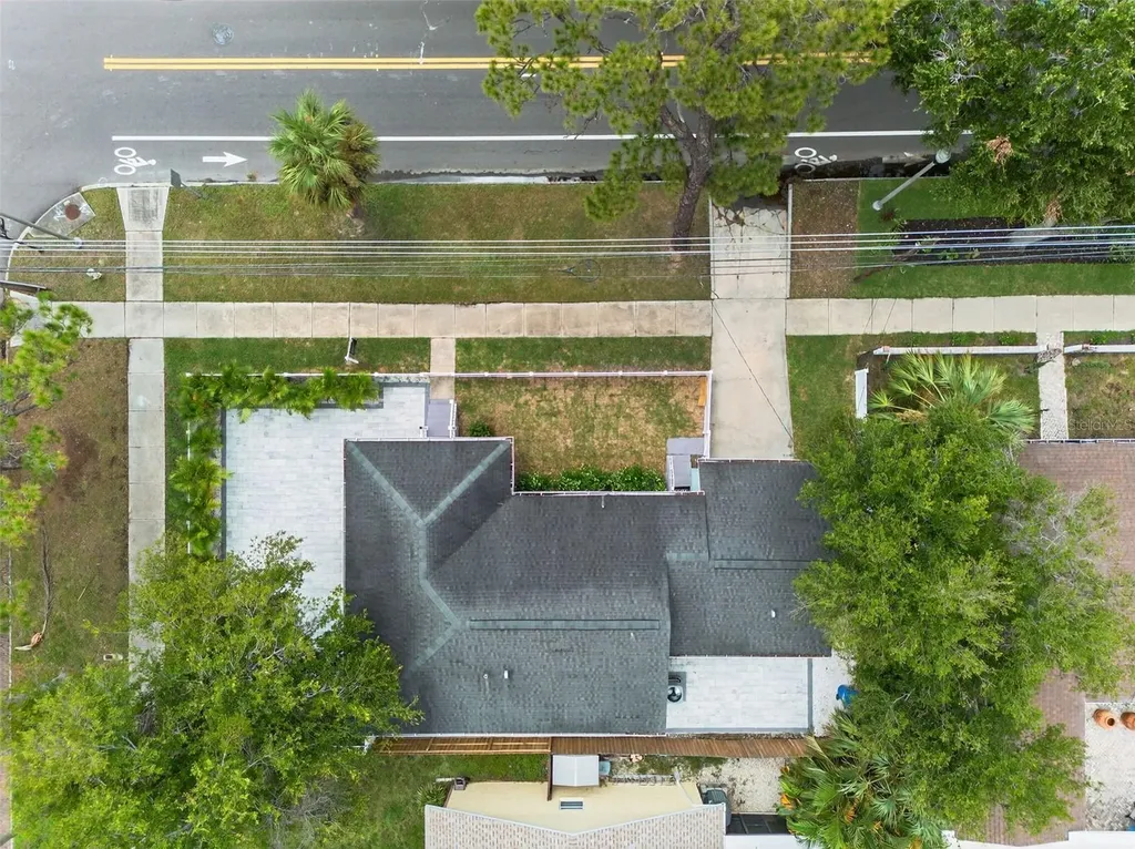 1846 3rd Street S St Petersburg FL 33705
