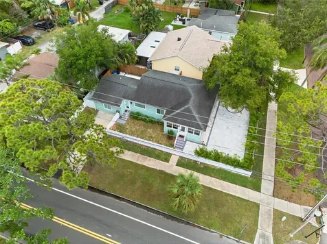 1846 3rd Street S St Petersburg FL 33705
