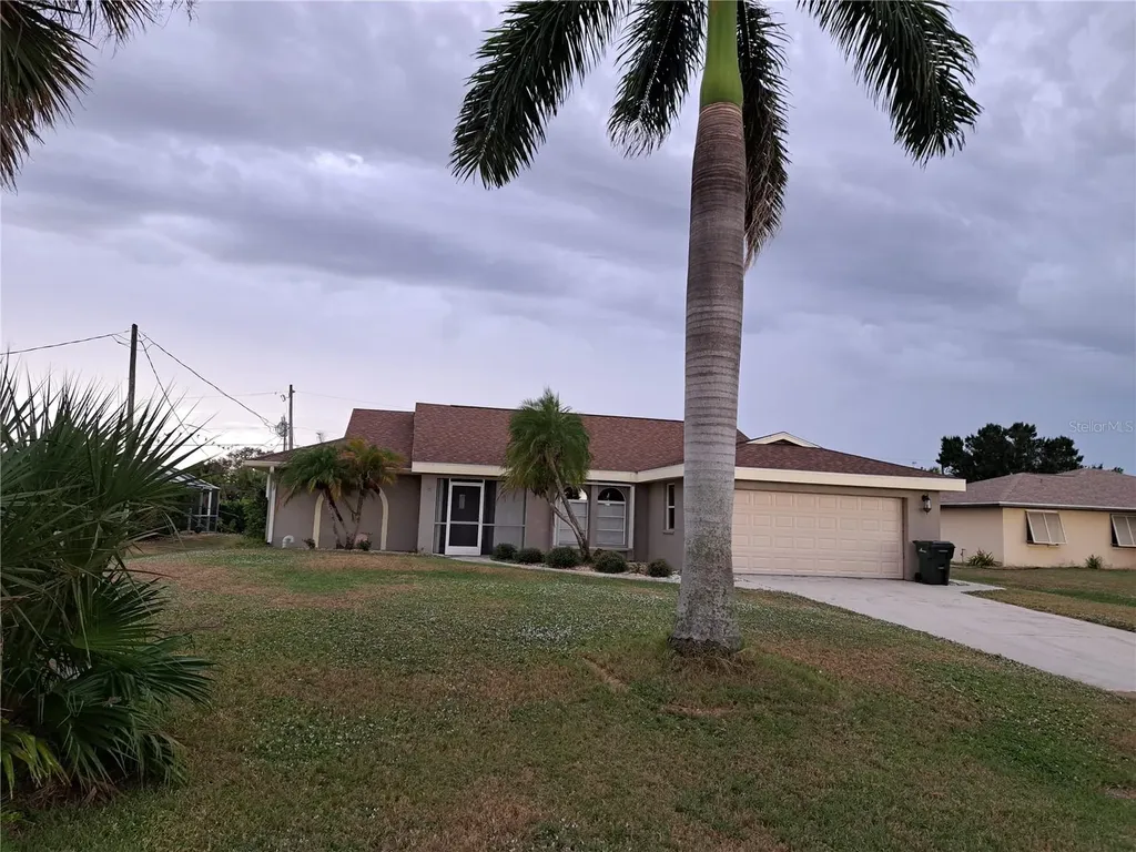 26 Clintwood Avenue Englewood FL 34223