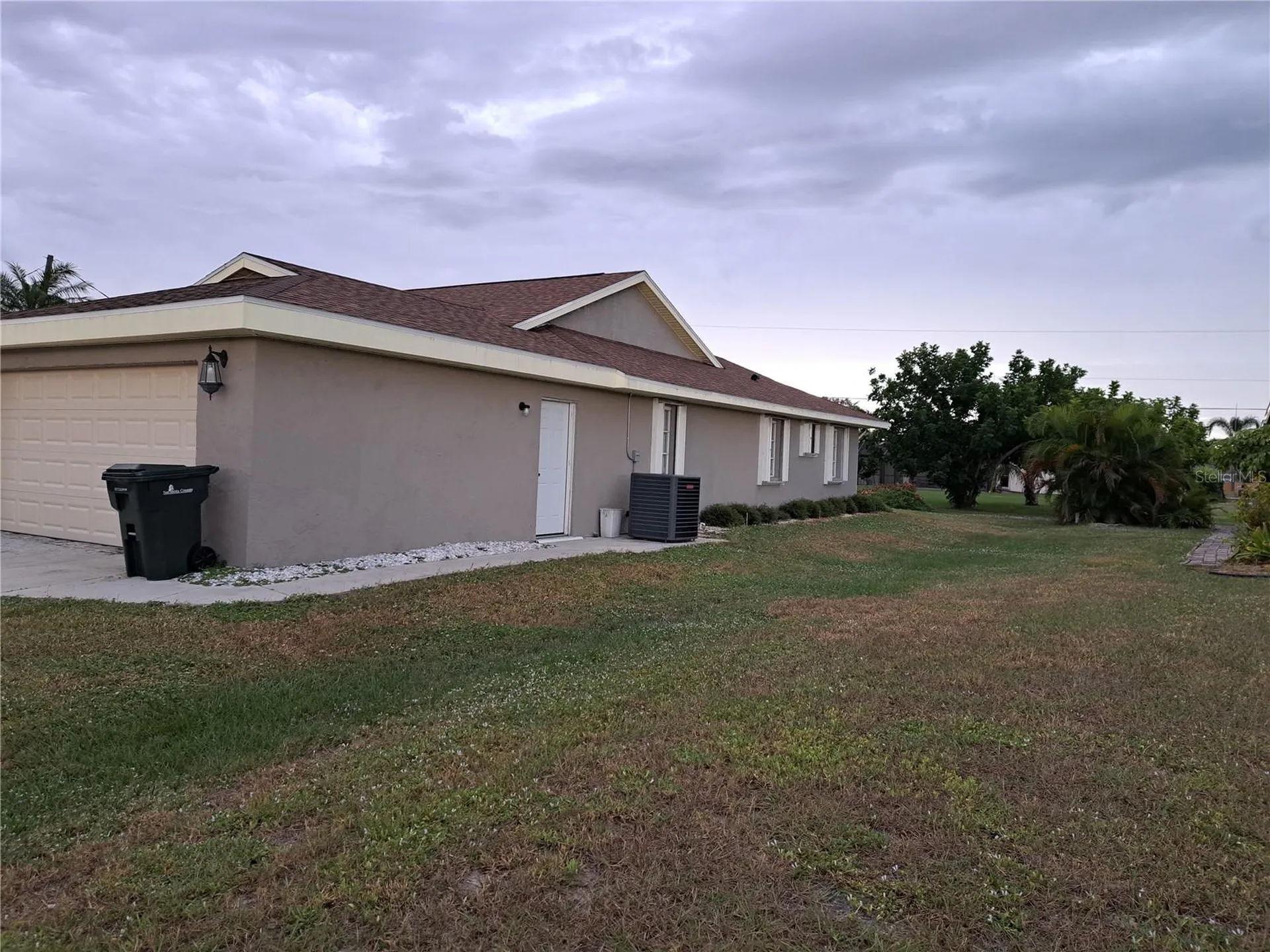 26 Clintwood Avenue Englewood FL 34223