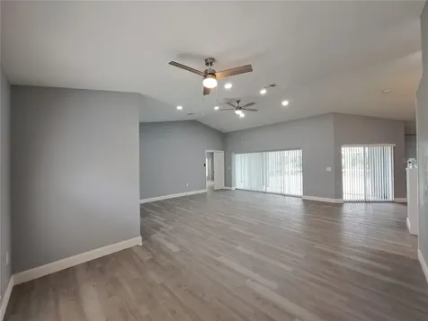 26 Clintwood Avenue Englewood FL 34223