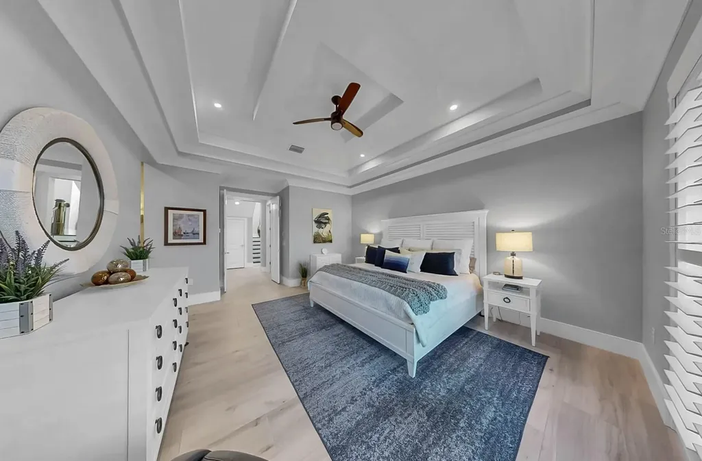 701 Pinckney Drive Apollo Beach FL 33572
