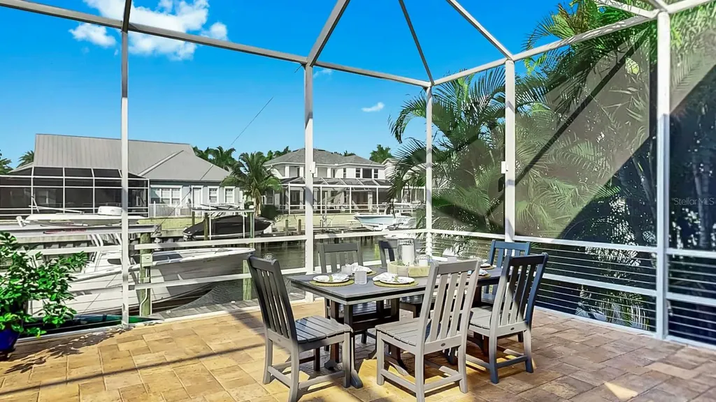 701 Pinckney Drive Apollo Beach FL 33572