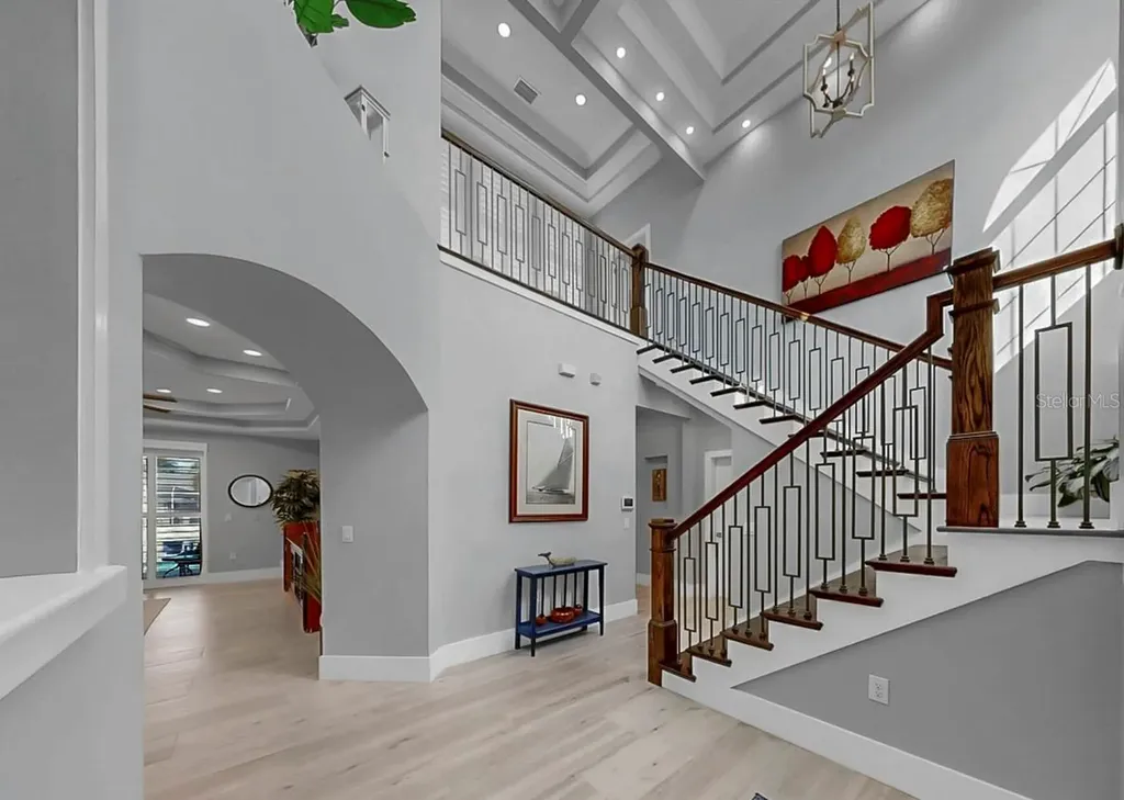 701 Pinckney Drive Apollo Beach FL 33572