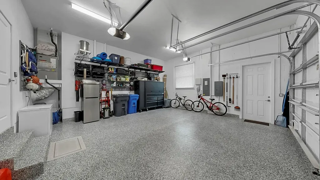 701 Pinckney Drive Apollo Beach FL 33572