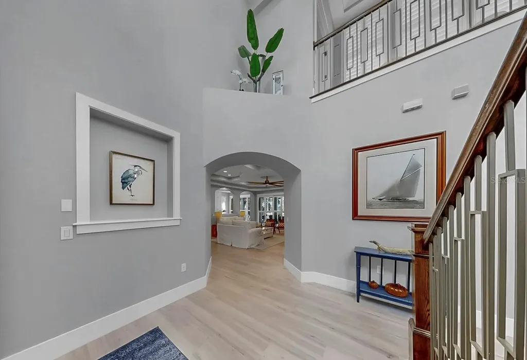 701 Pinckney Drive Apollo Beach FL 33572