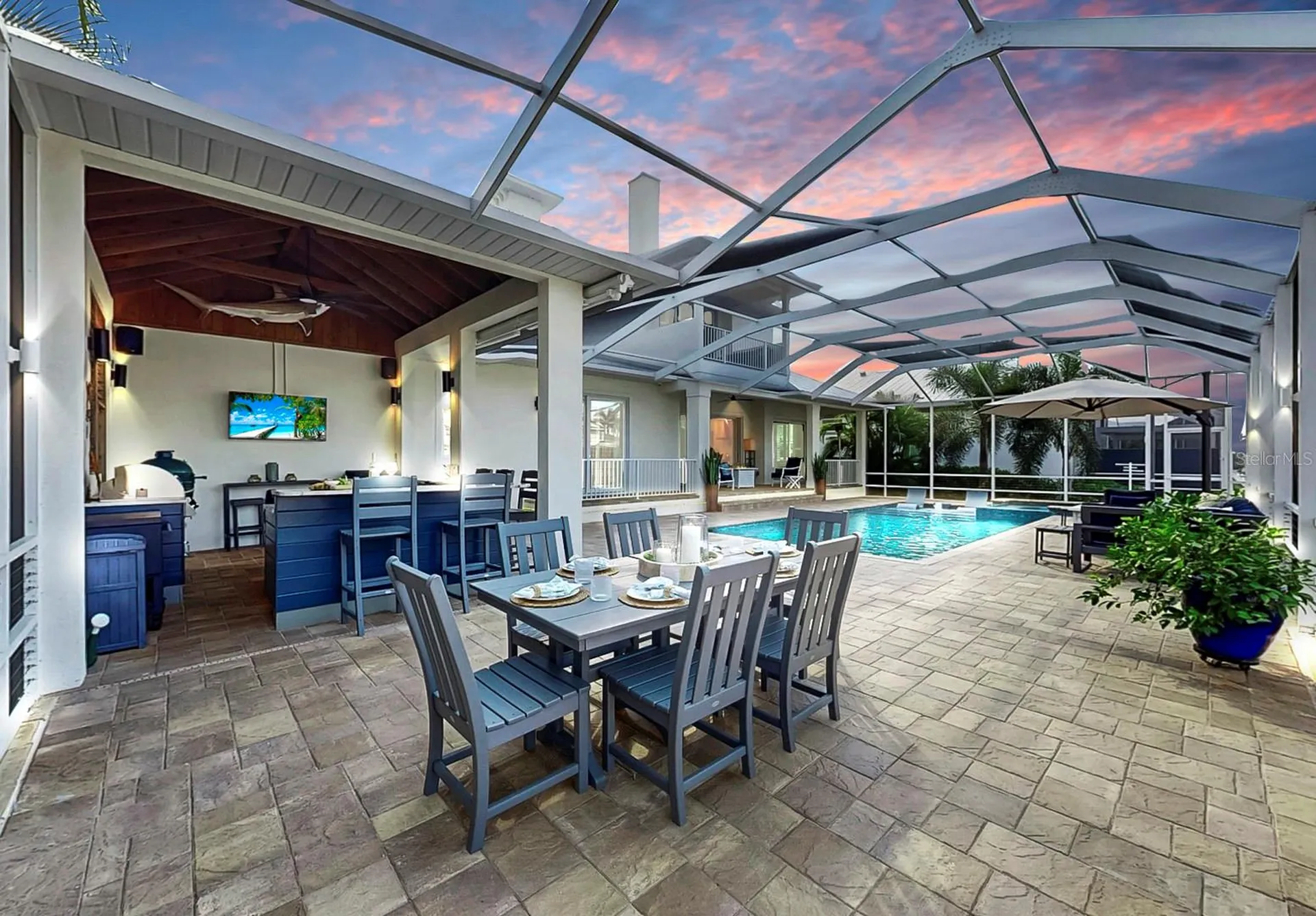 701 Pinckney Drive Apollo Beach FL 33572