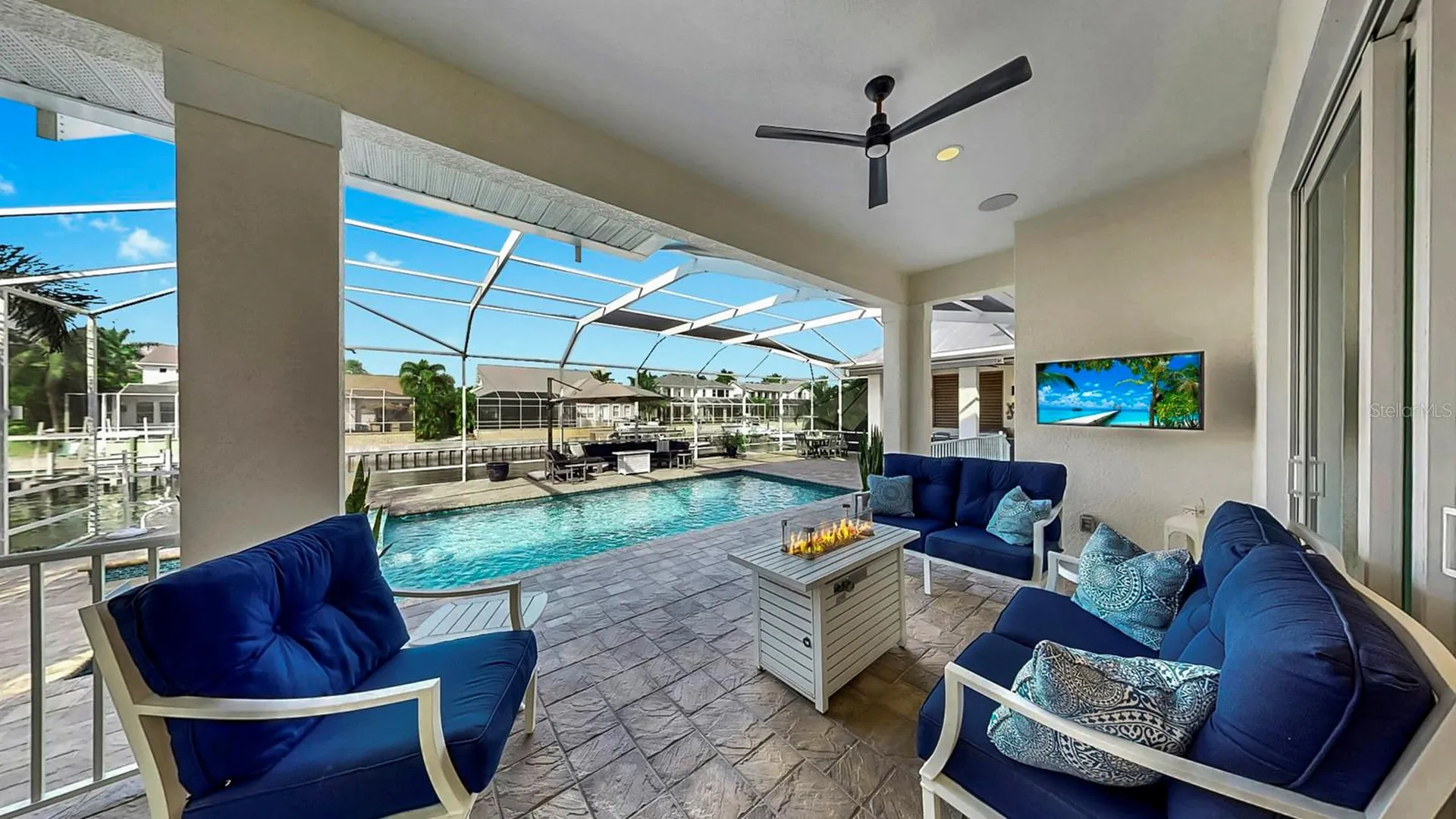 701 Pinckney Drive Apollo Beach FL 33572